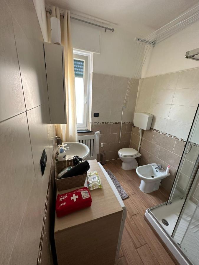 Luxury Center Appartment Novi Ligure Exterior photo
