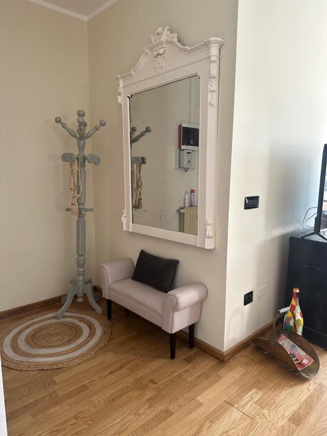 Luxury Center Appartment Novi Ligure Exterior photo